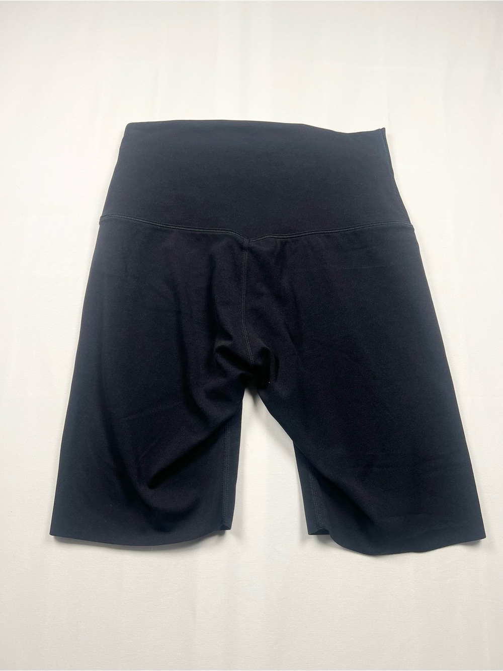 Nike Women’s Highwaist Zenvy Dri-Fit 8” Biker Short - Picture 3 of 14